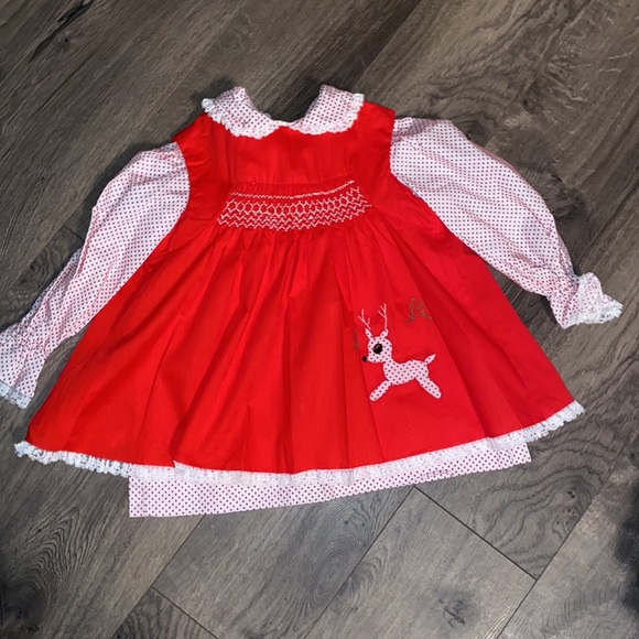 Beautiful vintage hand smocked Polly Flinders dress - Picture 8 of 10
